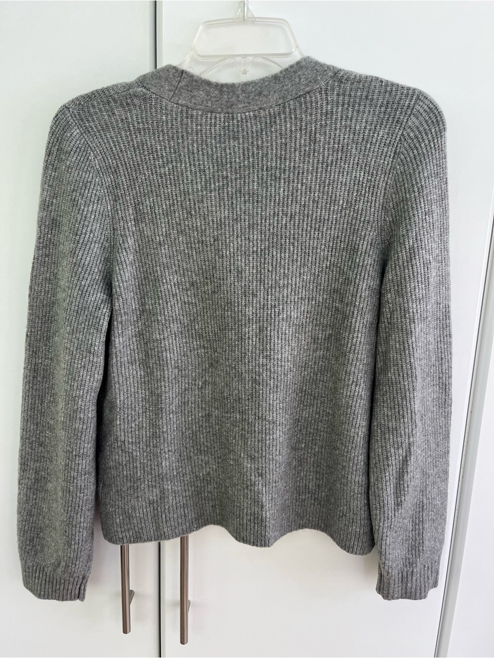 Talbots Gray Ribbed V-Neck Snap Front Sweater - Picture 5 of 5